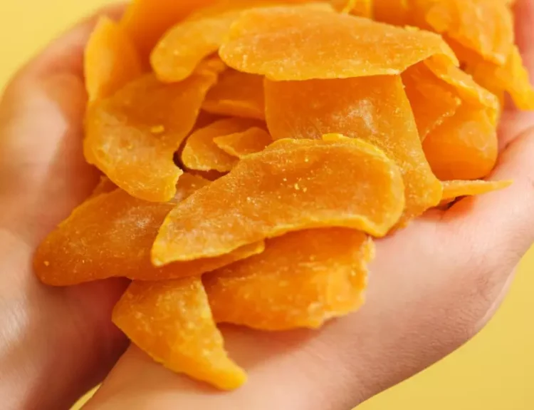 Keripik mangga kering