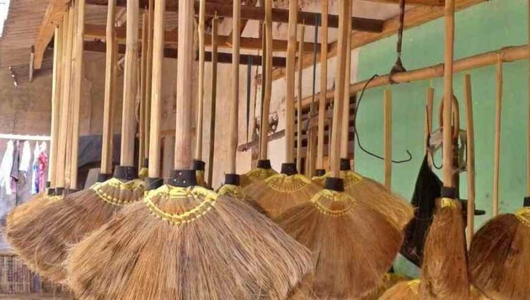 Pengembangan Kreativitas Berbasis Sabut Kelapa