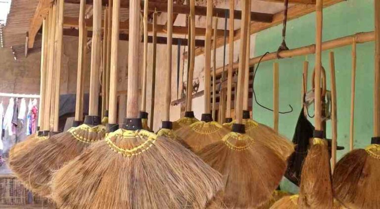 Pengembangan Kreativitas Berbasis Sabut Kelapa